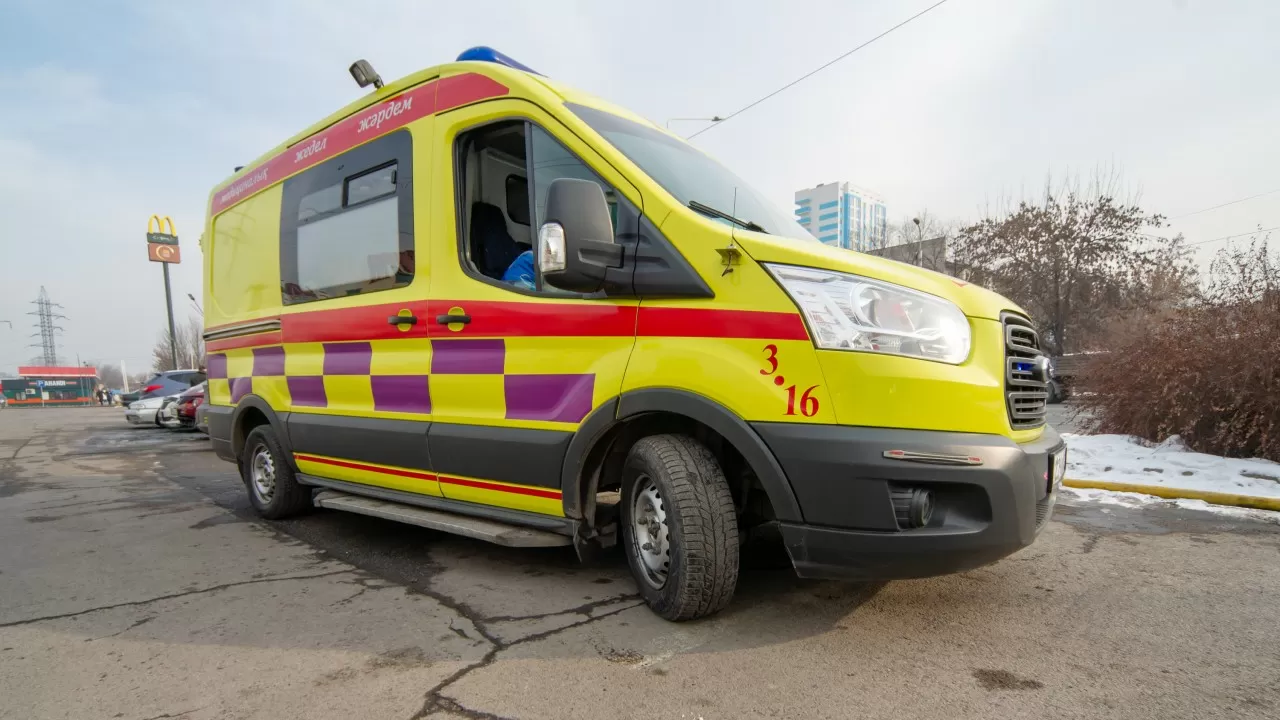 В Павлодаре осудили водителя скорой помощи за ДТП при срочном вызове