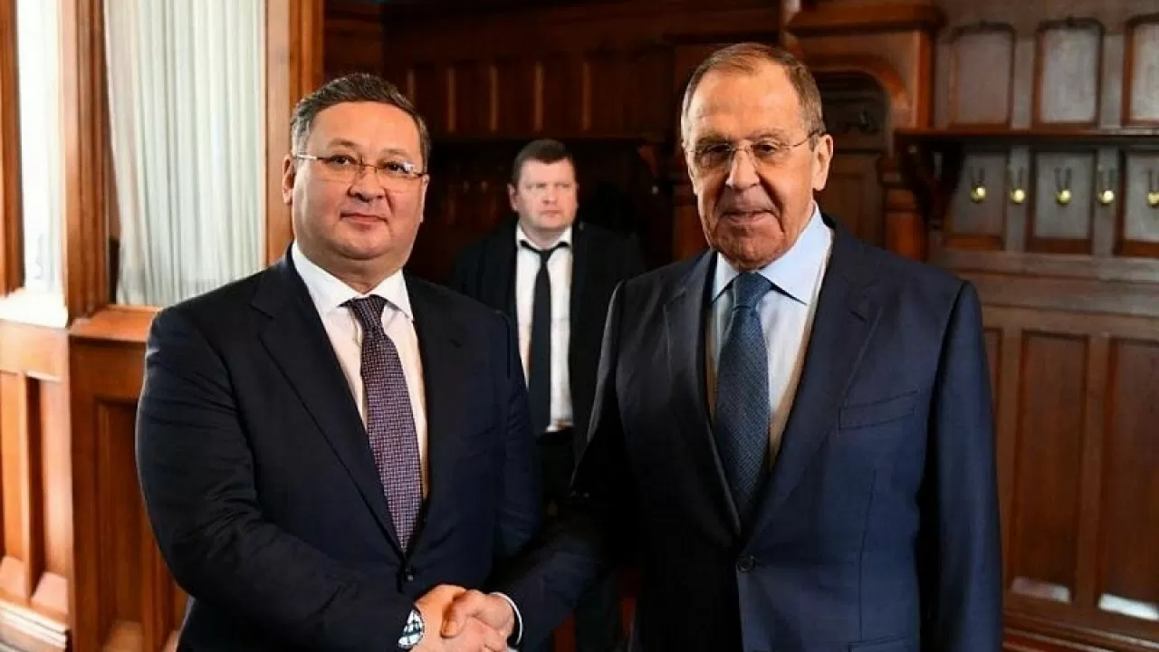 Главы МИД Казахстана и России провели переговоры перед визитом Путина в Астану