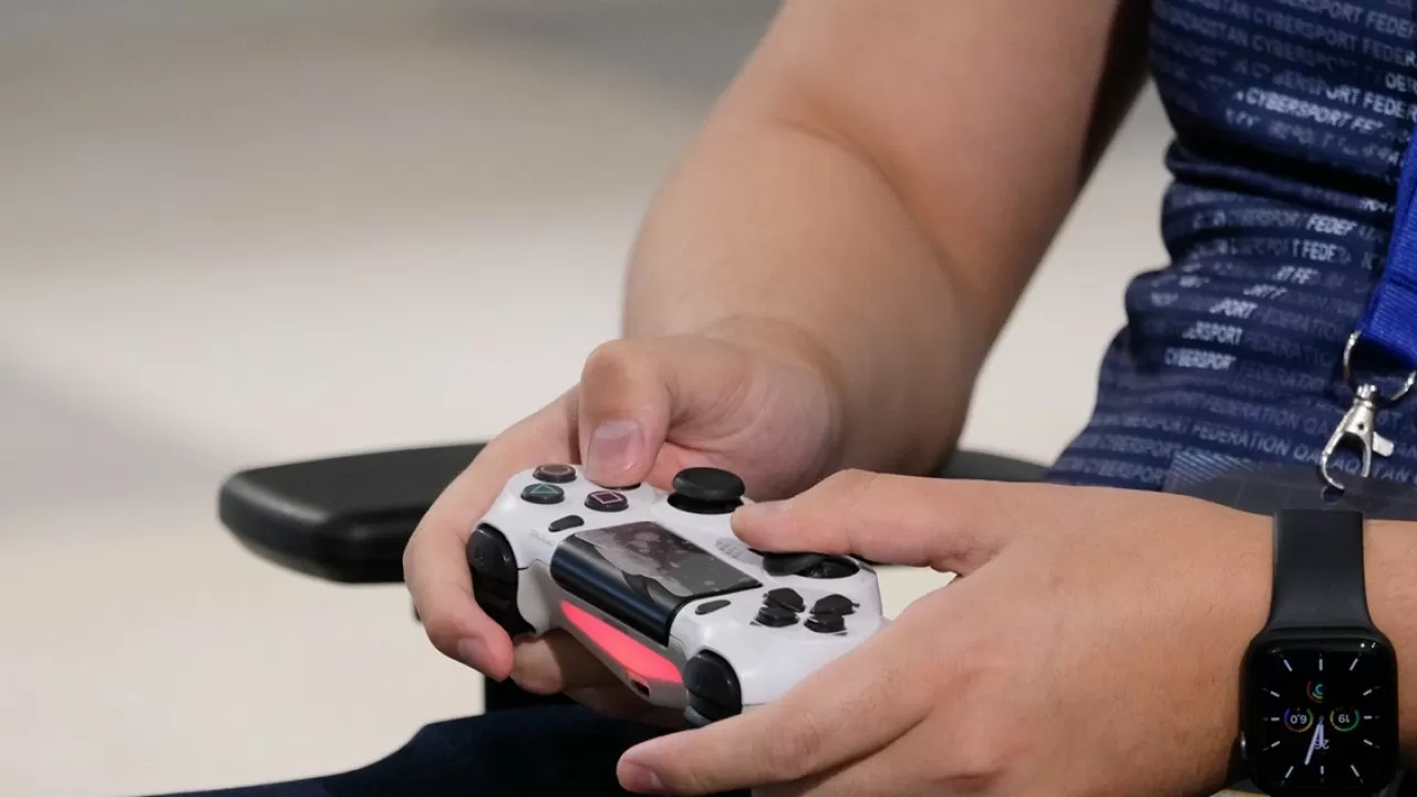Сенаторы подняли вопрос доступности аккаунтов Sony PlayStation для казахстанцев 