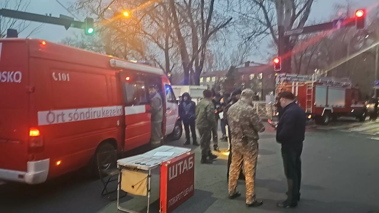 13 человек погибли при пожаре в хостеле Алматы 