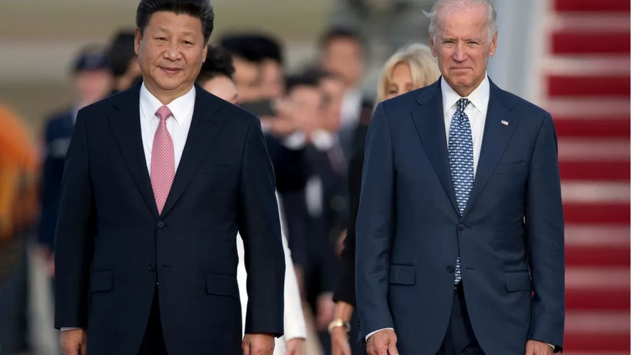 США и Китай намерены возобновить контакты в военной сфере