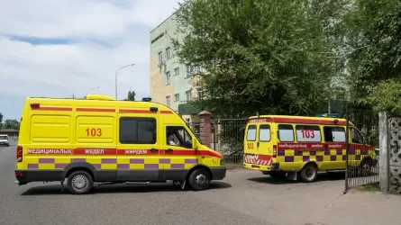 В Алматы избили врача и фельдшера скорой помощи 