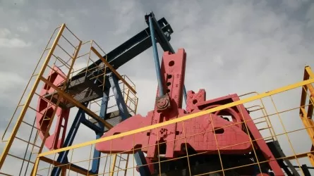 В Казахстане добыча нефти вышла на максимальные объемы за полгода