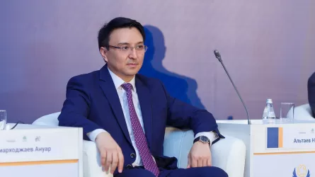 Бывший вице-министр Альтаев осужден на 10 лет