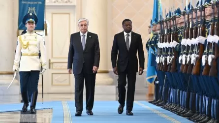 Токаев встретил президента Тоголезской Республики