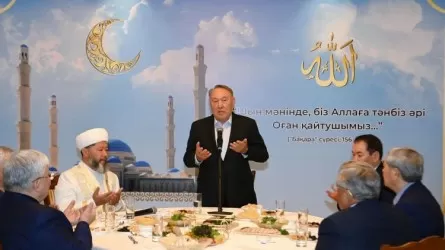 Нұрсұлтан Назарбаев інісінің рухына арнап мешітте ас берді
