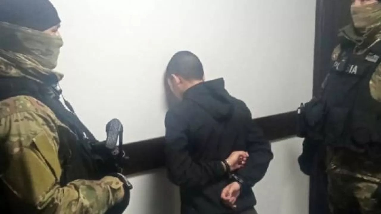 КНБ задержал 18-летнего агитатора-экстремиста в ВКО 