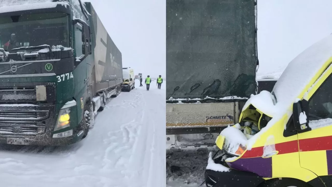 Двое медиков пострадало в ДТП с участием машины скорой помощи 