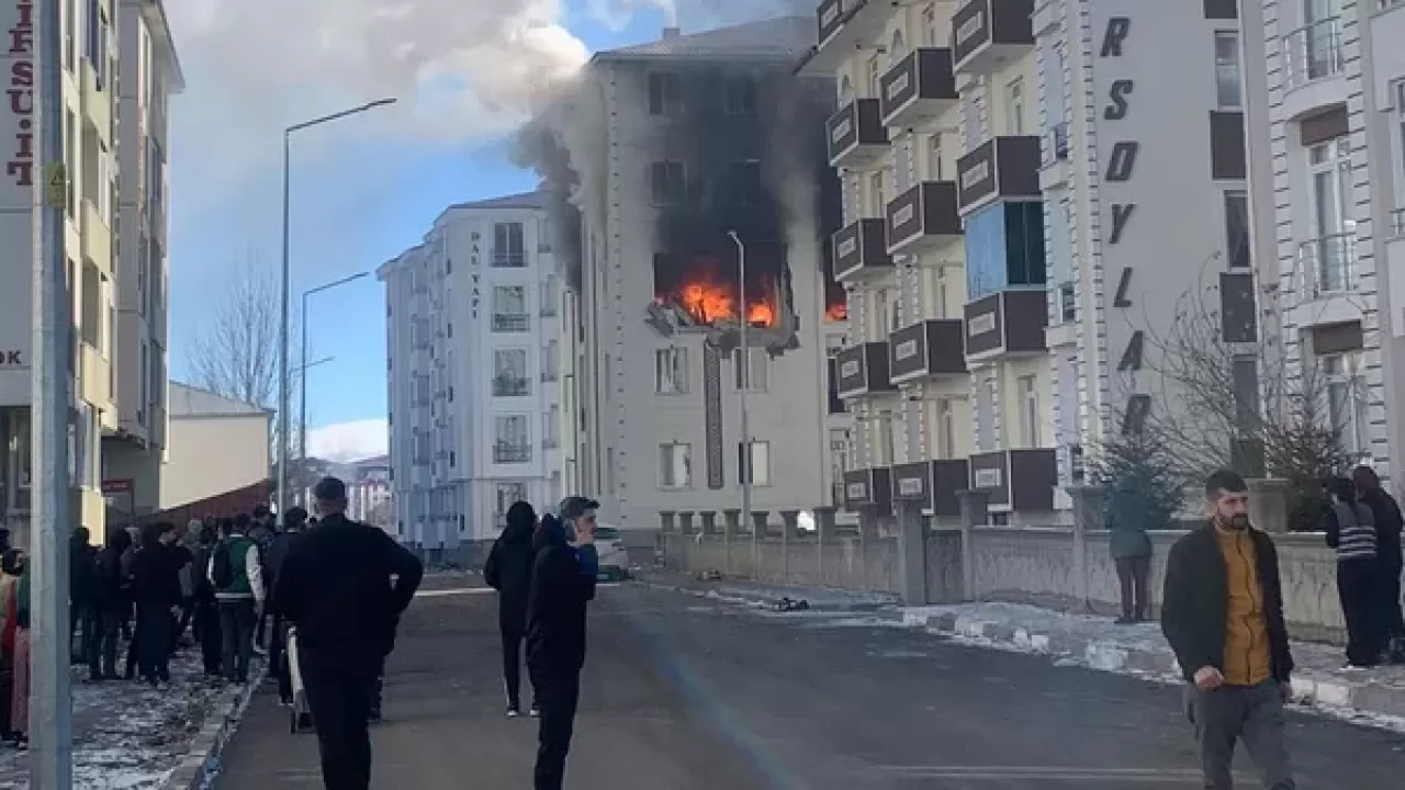 Взрыв прогремел в пятиэтажном здании в Турции