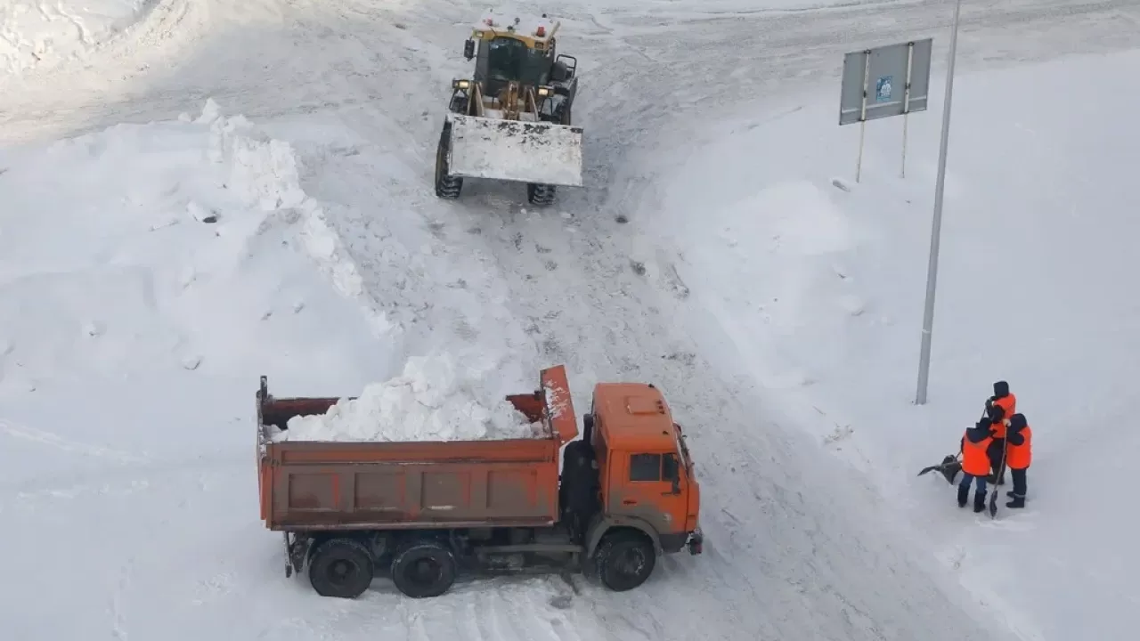 Участок трассы закрыли из-за гололеда в Кызылординской области