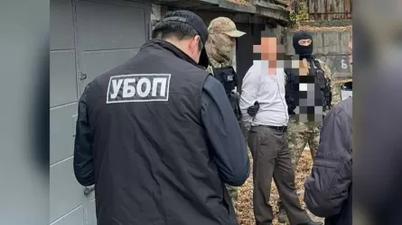 Шымкент тұрғыны бұрынғы сүйіктісінен 20 мың доллар бопсалаған 