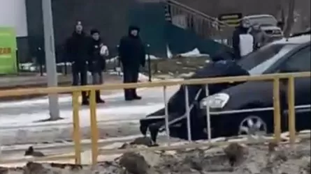 Рудныйда полицейді көлігімен сүйреген азамат ұсталды