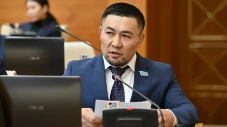 «Желіде оттайтындар мен боқтайтындар көбейді»: Ардақ Назаров мәселе көтерді