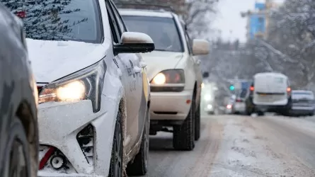 К столичным водителям и пассажирам обратились с важным объявлением  