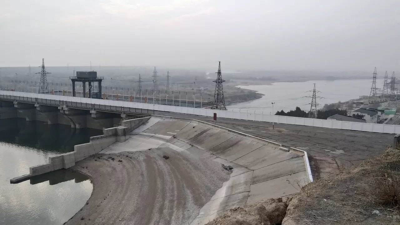 На Шардаринском водохранилище и Коксарайском контррегуляторе складывается сложная ситуация – МЧС