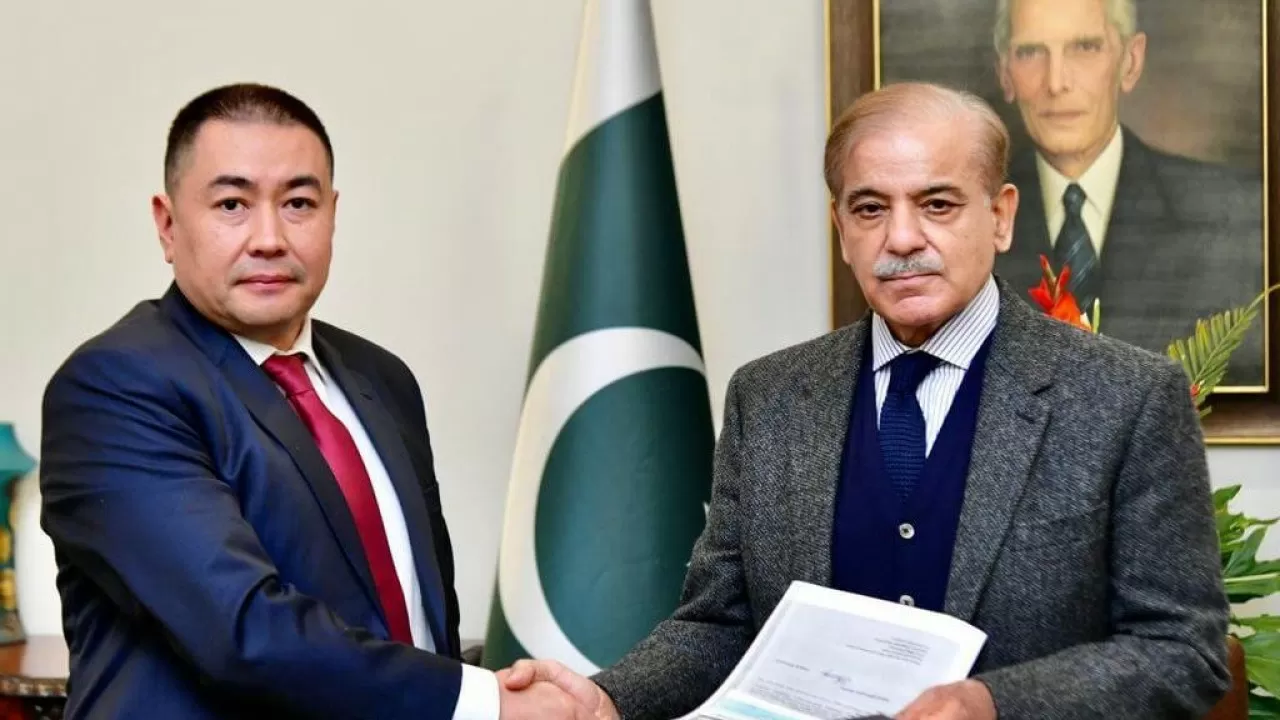 Қырғызстан президенті Пәкістанға ресми сапармен 2023 жылдың 1 шілдесіне дейін барады