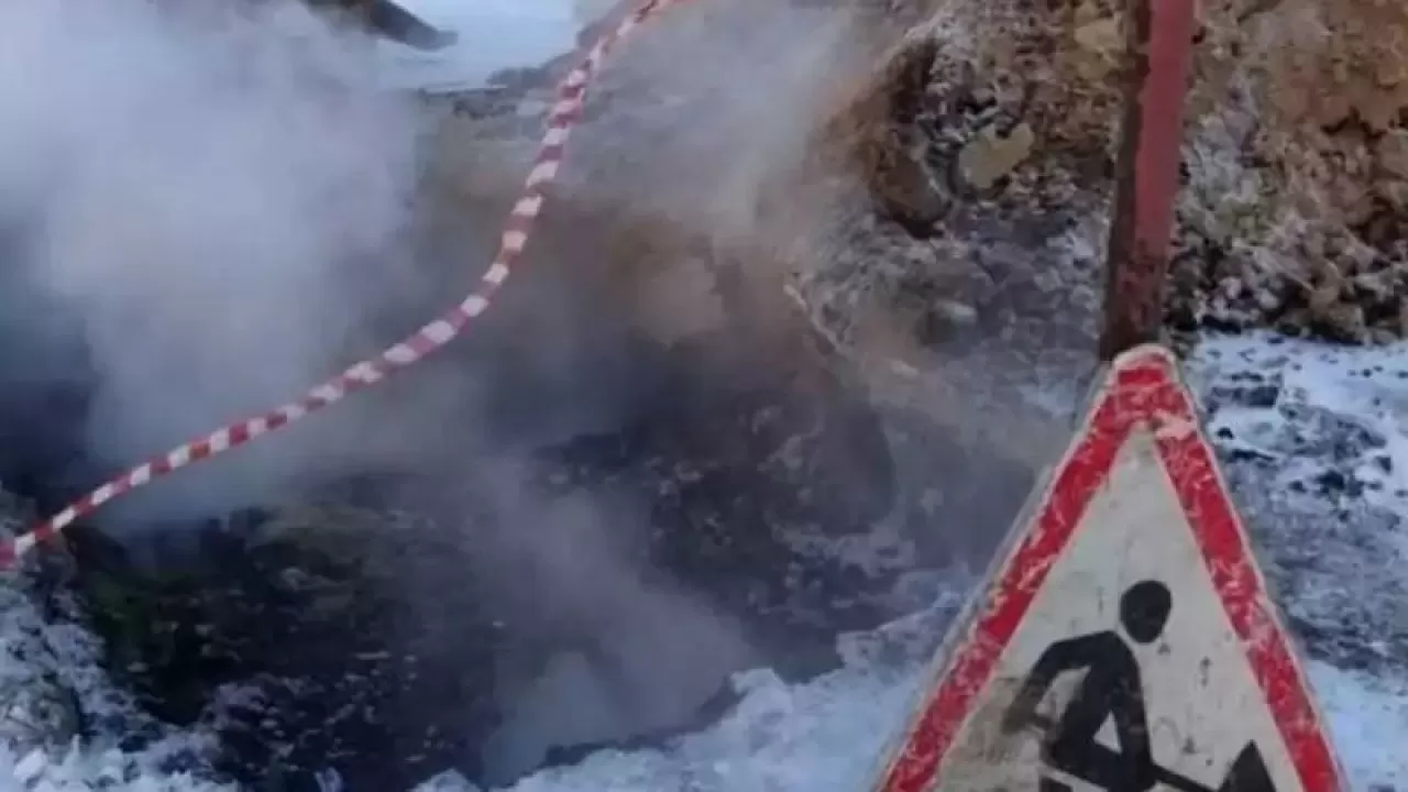 Рудный қаласында жылу магистралі істен шығып, тұрғындар жылусыз қалды