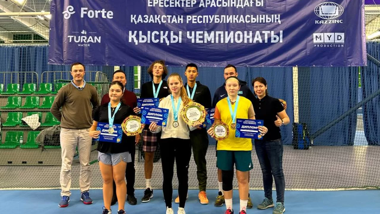 14 жасар теннисші ересектер арасында Қазақстан чемпионы атанды