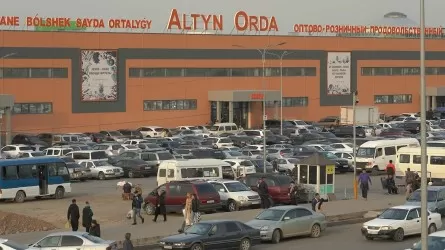 Полицейские поборы выявили на рынке "Алтын орда" 