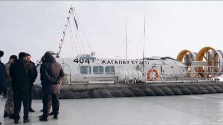 Мамандар Жайық өзеніндегі судың тереңдігін өлшеді