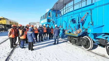 Парк спецтехники "Теміржол жөндеу" пополнился новым электробалластером 