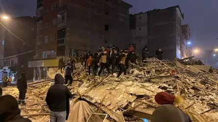 Землетрясение в Турции: 15 членов семьи потерял футбольный тренер