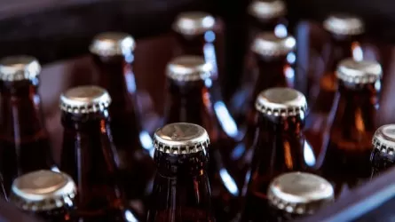 Павлодарские налоговики изъяли более 1,5 тыс. бутылок пива