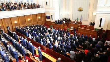 В Болгарии вновь распущен парламент