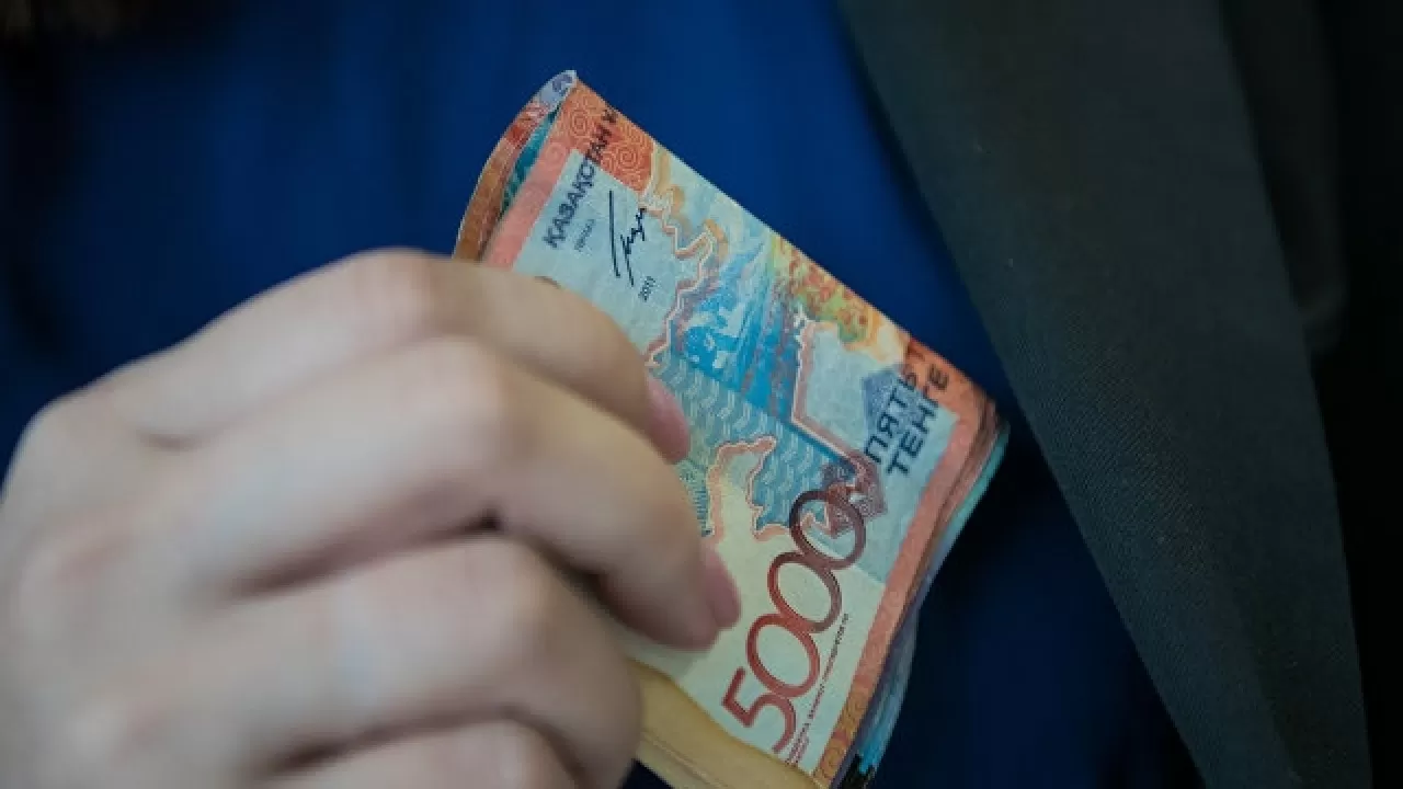 Қарағандыда аудан әкімінің орынбасары ұсталды