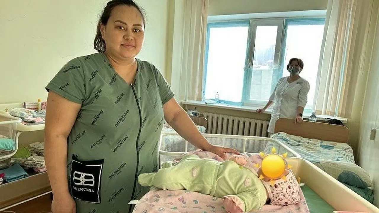 Необычная девочка родилась в Костанайской области