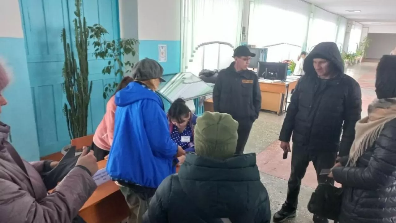 СҚО-да қар құрсауынан әйелдер мен бір бала құтқарылды