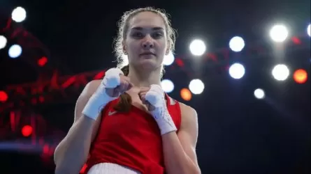 Карина Ибрагимова вышла в финал женского чемпионата мира по боксу  