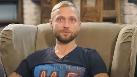 Сәбиін «күн» диетасына отырғызған блогер қамауға алынды