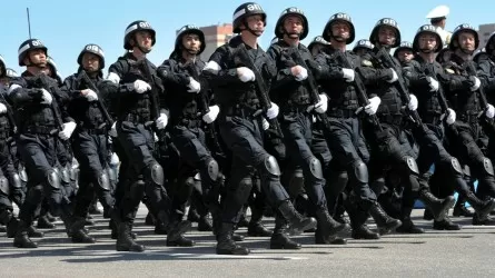 Президент әскери полиция туралы 2 заңға қол қойды