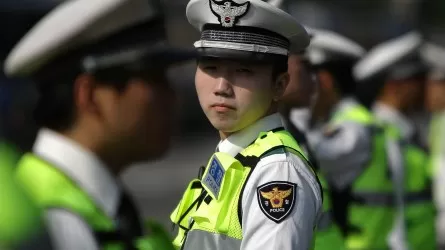 Объявленный в розыск казахстанец сдался полиции в Южной Корее