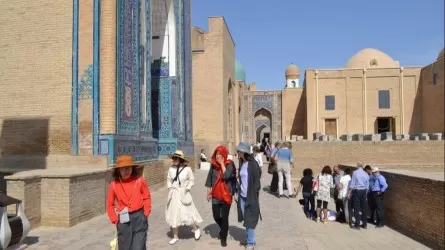 Өзбекстан биыл туризмнен 2 млрд доллар пайда таппақ