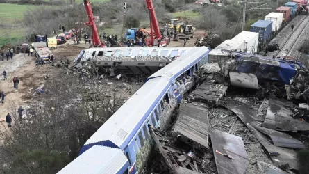 В Греции хоронят жертв железнодорожной катастрофы