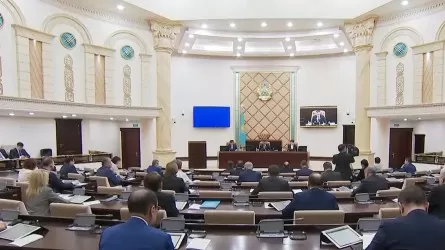 Парламент принял проект Соцкодекса