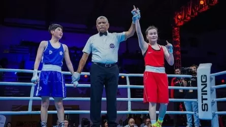 Жазира Оракбаева одержала первую победу на чемпионате мира по боксу