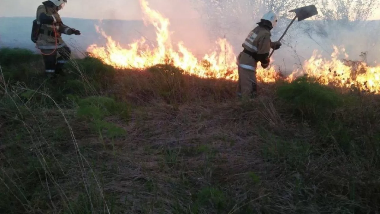 Шығыс Қазақстанда шөптің өртенуі тіркелді