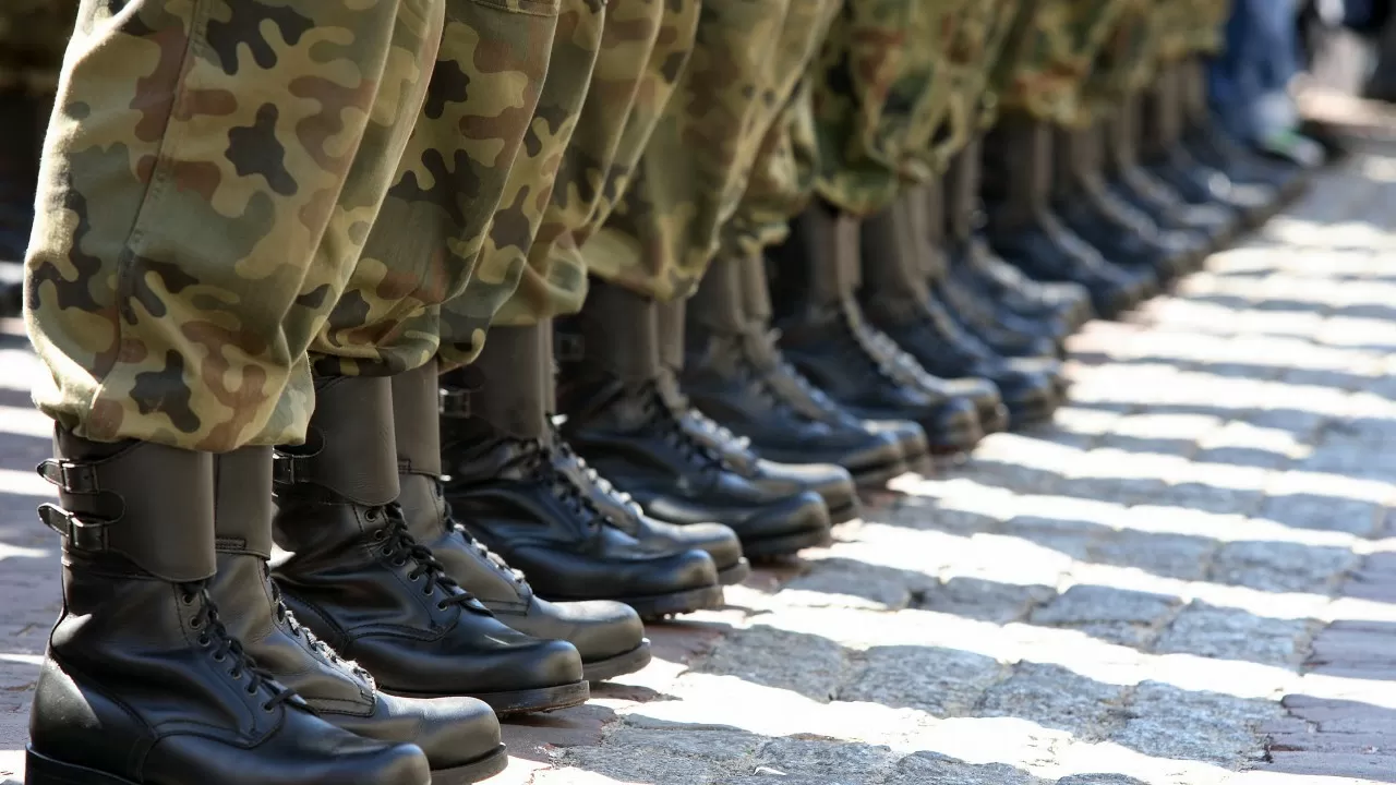 Разрешить блогерам наблюдать за армейской жизнью изнутри предложил мажилисмен  