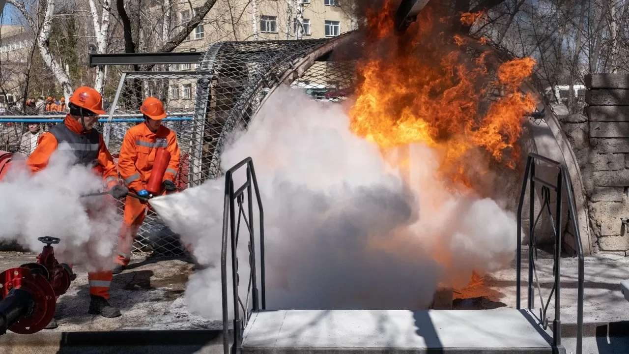 Действовать слаженно и умело!