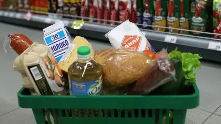 Цены на социально значимые продукты в РК за год выросли почти на 12%