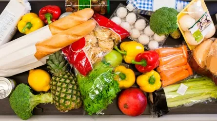 За год социально значимые продукты в РК подорожали почти на 13%