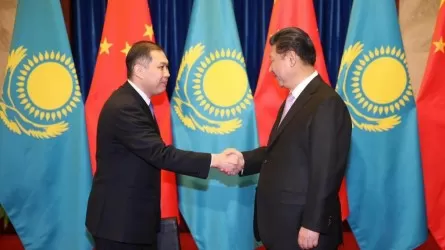 Посол Казахстана вручил верительные грамоты Си Цзиньпину