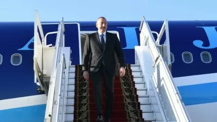 В Казахстан прилетел Ильхам Алиев