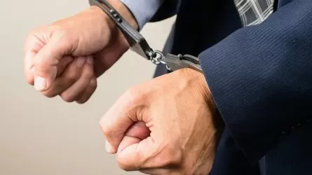 Свыше 400 коррупционеров поймали за руку в Казахстане