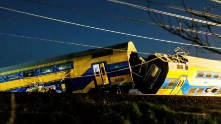 В Нидерландах произошло крушение поезда: пострадали десятки человек 