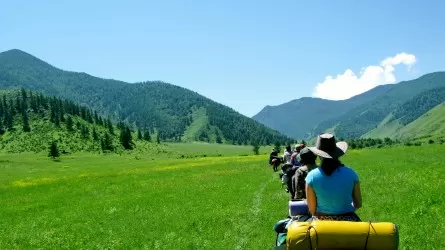 Казахстанскому туризму не хватает крыльев