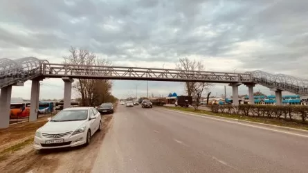 Пять надземных пешеходных переходов появились в Алматинской области